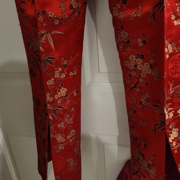 Satin like material pants set - Picture 15 of 16